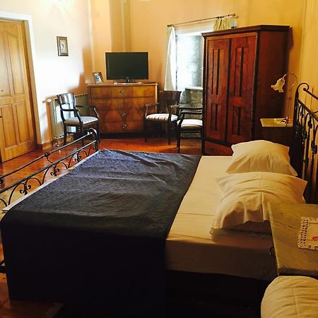 Guesthouse Domacija Sajna Сезана Экстерьер фото